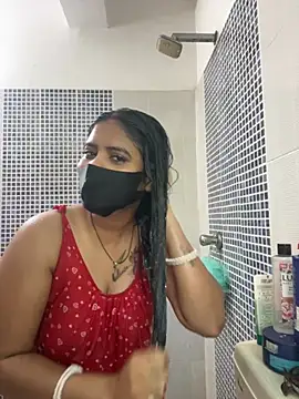 Snapshot of V-Hot-Sweti chatting on October 13, 2025, 11:01 am V-Hot-Sweti online show from October 13, 2025, 11:01 am