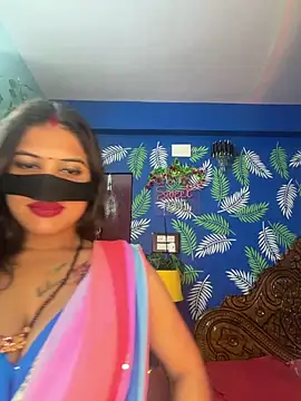 Snapshot of V-Hot-Sweti chatting on March 26, 2026, 6:17 pm V-Hot-Sweti online show from March 26, 2026, 6:17 pm