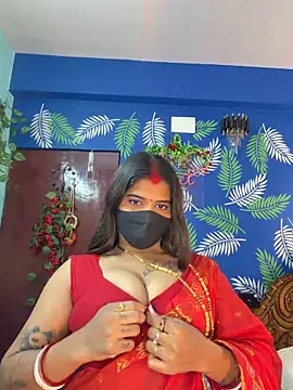 Snapshot of V-Hot-Sweti chatting on April 28, 2026, 6:12 pm V-Hot-Sweti online show from April 28, 2026, 6:12 pm