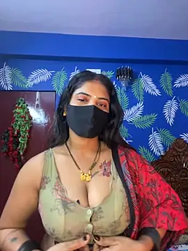 Snapshot of V-Hot-Sweti chatting on November 10, 2025, 11:26 am V-Hot-Sweti online show from November 10, 2025, 11:26 am