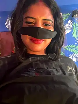 Snapshot of V-Hot-Sweti chatting on November 12, 2025, 5:22 am V-Hot-Sweti online show from November 12, 2025, 5:22 am