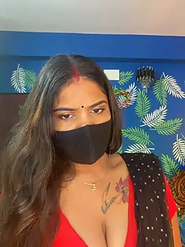 Snapshot of V-Hot-Sweti chatting on April 20, 2026, 5:58 pm V-Hot-Sweti online show from April 20, 2026, 5:58 pm