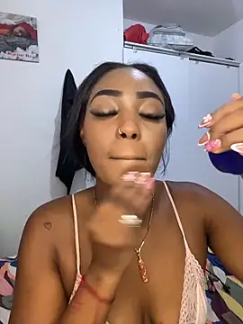 zaracollins01 online show from February 27, 2026, 12:22 am