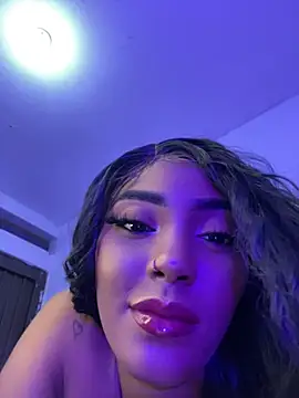 Snapshot of zaracollins01 chatting on May 27, 2026, 1:57 am zaracollins01 online show from May 27, 2026, 1:57 am