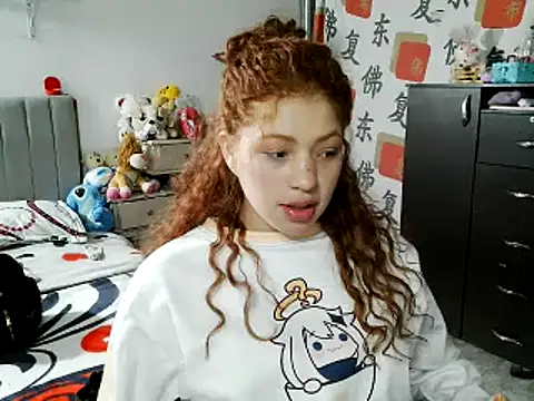 Adara Harper online show from September 12, 2025, 8:03 am