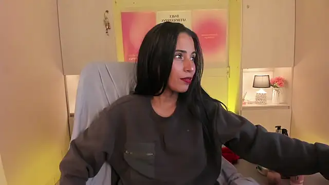 LexxaQueen online show from February 12, 2026, 4:12 am