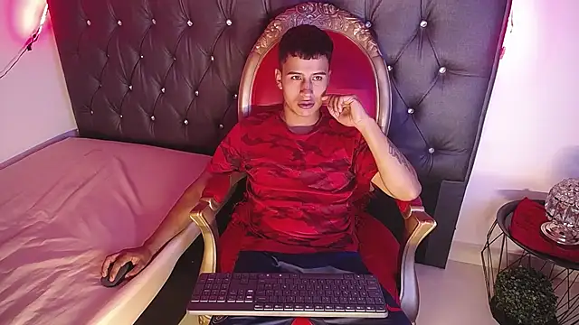 Bastian Jonnes online show from October 4, 2025, 1:23 pm