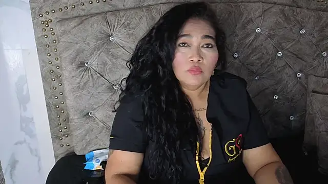 yunkeyc online show from June 14, 2026, 12:18 am