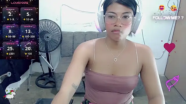Snapshot of Dulce2415 chatting on June 3, 2026, 1:39 am Dulce2415 online show from June 3, 2026, 1:39 am