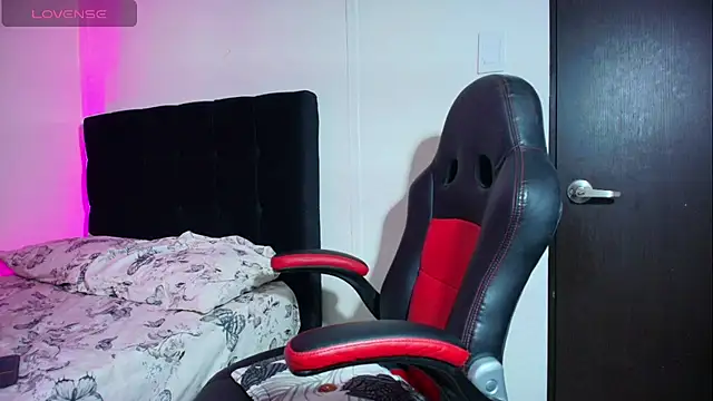 Snapshot of sophia_arevalo chatting on October 18, 2025, 3:19 am sophia arevalo online show from October 18, 2025, 3:19 am