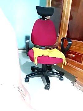 Tasu774 online show from November 12, 2025, 2:04 am