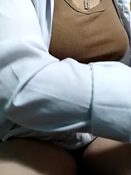 Tasu774 online show from November 14, 2025, 1:20 am