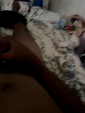 babybaby2000- online show from September 25, 2025, 1:11 am