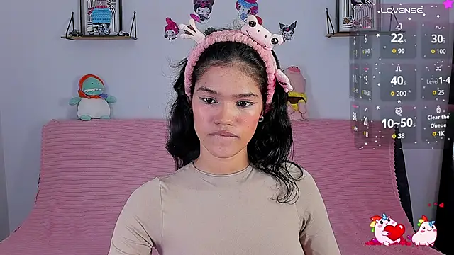 emycarver09 online show from March 7, 2026, 2:22 pm