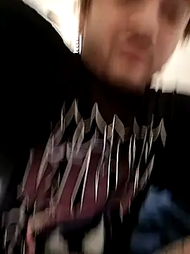 Snapshot of Mr_nightfall chatting on November 18, 2025, 1:21 am Mr nightfall online show from November 18, 2025, 1:21 am