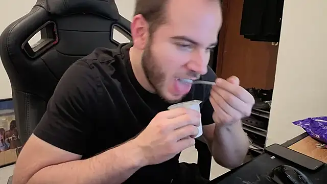 Paul00474 online show from September 23, 2025, 3:13 am