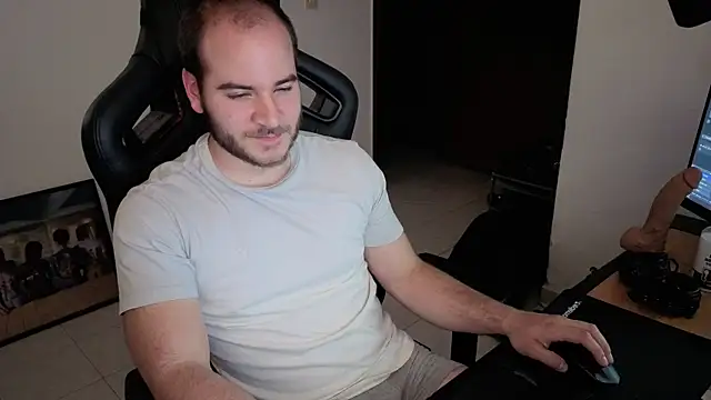 Paul00474 online show from September 24, 2025, 3:57 am