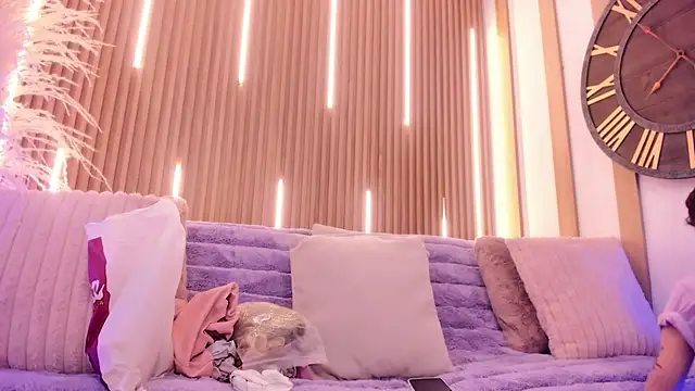 Snapshot of ArianaSantana chatting on December 14, 2025, 12:55 pm ArianaSantana online show from December 14, 2025, 12:55 pm