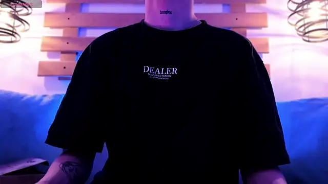 Snapshot of ArianaSantana chatting on October 16, 2025, 12:46 pm ArianaSantana online show from October 16, 2025, 12:46 pm