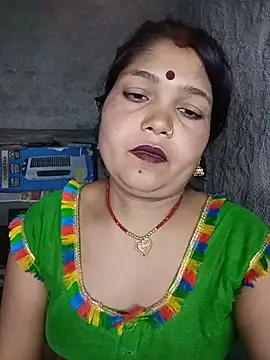 Snapshot of Rashili_jaan chatting on August 2, 2026, 4:04 pm Rashili jaan online show from August 2, 2026, 4:04 pm