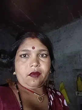Snapshot of Rashili_jaan chatting on August 4, 2026, 5:06 pm Rashili jaan online show from August 4, 2026, 5:06 pm