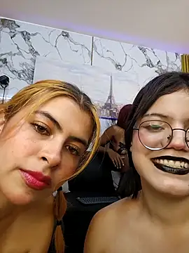 Addicted to pleasures aws online show from September 13, 2025, 3:50 am
