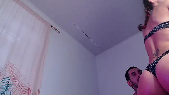 Snapshot of Tyler2y_luna chatting on October 9, 2025, 5:46 pm Tyler2y luna online show from October 9, 2025, 5:46 pm