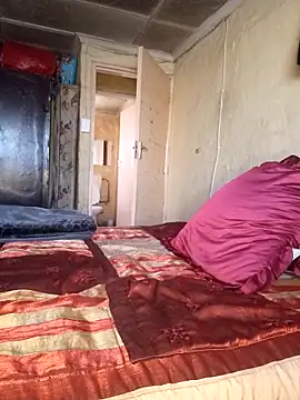 Hluga 25 online show from November 20, 2025, 4:02 am