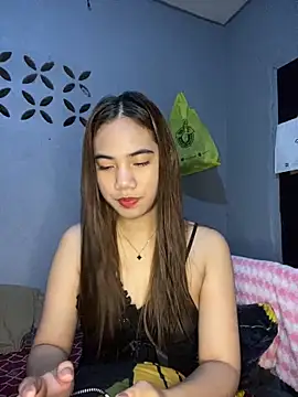 Snapshot of Shy_SexyLady chatting on April 12, 2026, 11:13 am Shy SexyLady online show from April 12, 2026, 11:13 am