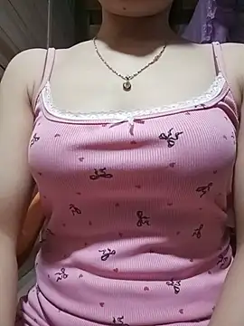 Snapshot of LucyyLy chatting on July 29, 2026, 11:42 am LucyyLy online show from July 29, 2026, 11:42 am