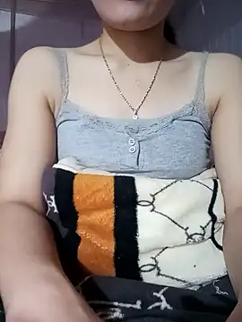 LucyyLy online show from January 15, 2026, 11:52 pm