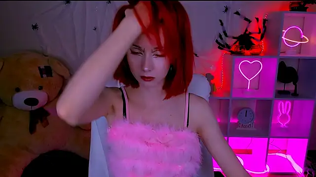 KimBoydd online show from October 15, 2025, 8:11 am