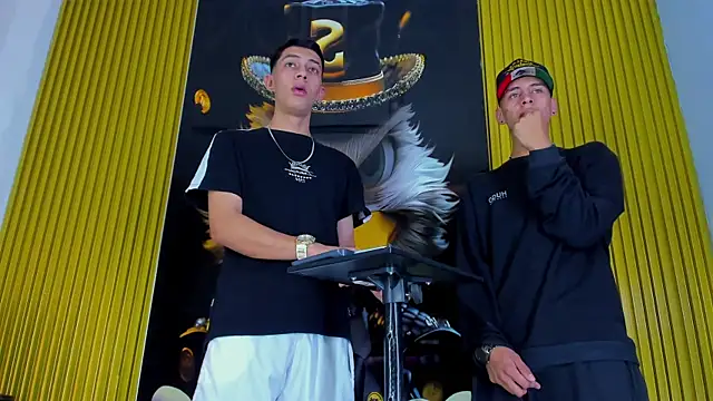 Dante Brown1  online show from October 27, 2025, 8:21 pm