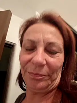 jessyca  online show from September 18, 2025, 8:12 pm