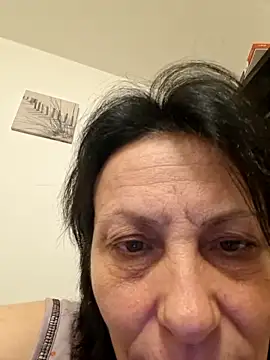 jessyca  online show from October 27, 2025, 9:05 pm