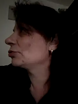 jessyca  online show from November 4, 2025, 1:48 pm