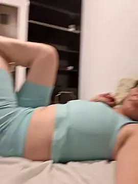 jessyca  online show from October 10, 2025, 7:47 pm