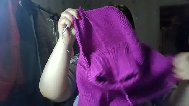 Snapshot of Vaessira chatting on November 4, 2025, 6:11 pm Vaessira online show from November 4, 2025, 6:11 pm