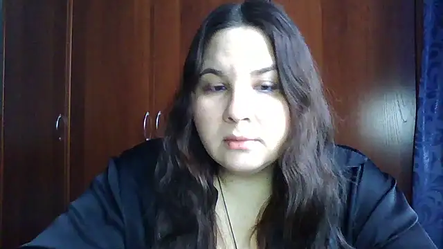 Snapshot of Vaessira chatting on November 10, 2025, 7:57 am Vaessira online show from November 10, 2025, 7:57 am