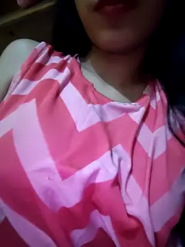 Snapshot of hot_senorita577 chatting on October 19, 2025, 11:57 am hot senorita577 online show from October 19, 2025, 11:57 am