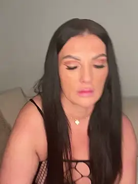 Nola Luxx-offiziell online show from October 27, 2025, 12:28 pm