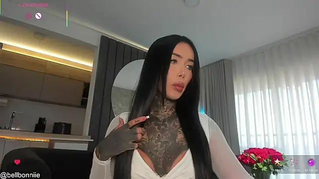 Snapshot of belllbonniie chatting on July 13, 2026, 11:15 pm belllbonniie online show from July 13, 2026, 11:15 pm