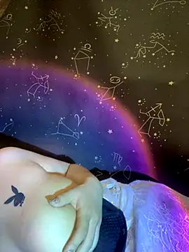 Snapshot of swallow-nice chatting on September 25, 2025, 6:14 pm swallow-nice online show from September 25, 2025, 6:14 pm