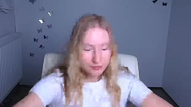 Elizabeth Kissa online show from September 14, 2025, 5:35 pm