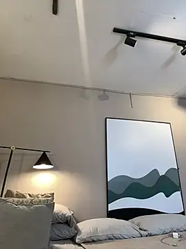 Tayler Kim online show from February 15, 2026, 6:18 pm