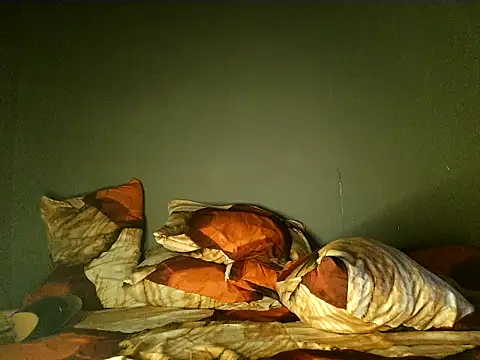 melahjane online show from January 15, 2026, 2:26 am