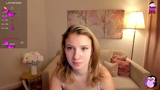 MilinaMorris online show from December 3, 2025, 1:39 am