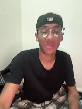 HookedIndocin online show from March 25, 2026, 6:46 am