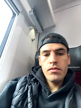 Snapshot of dino2603 chatting on September 17, 2025, 7:43 am dino2603 online show from September 17, 2025, 7:43 am