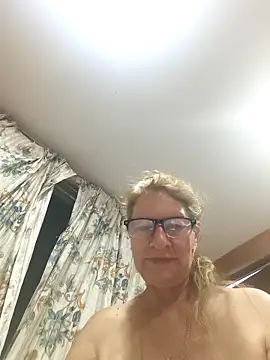 MaryLunne online show from March 15, 2026, 12:50 am